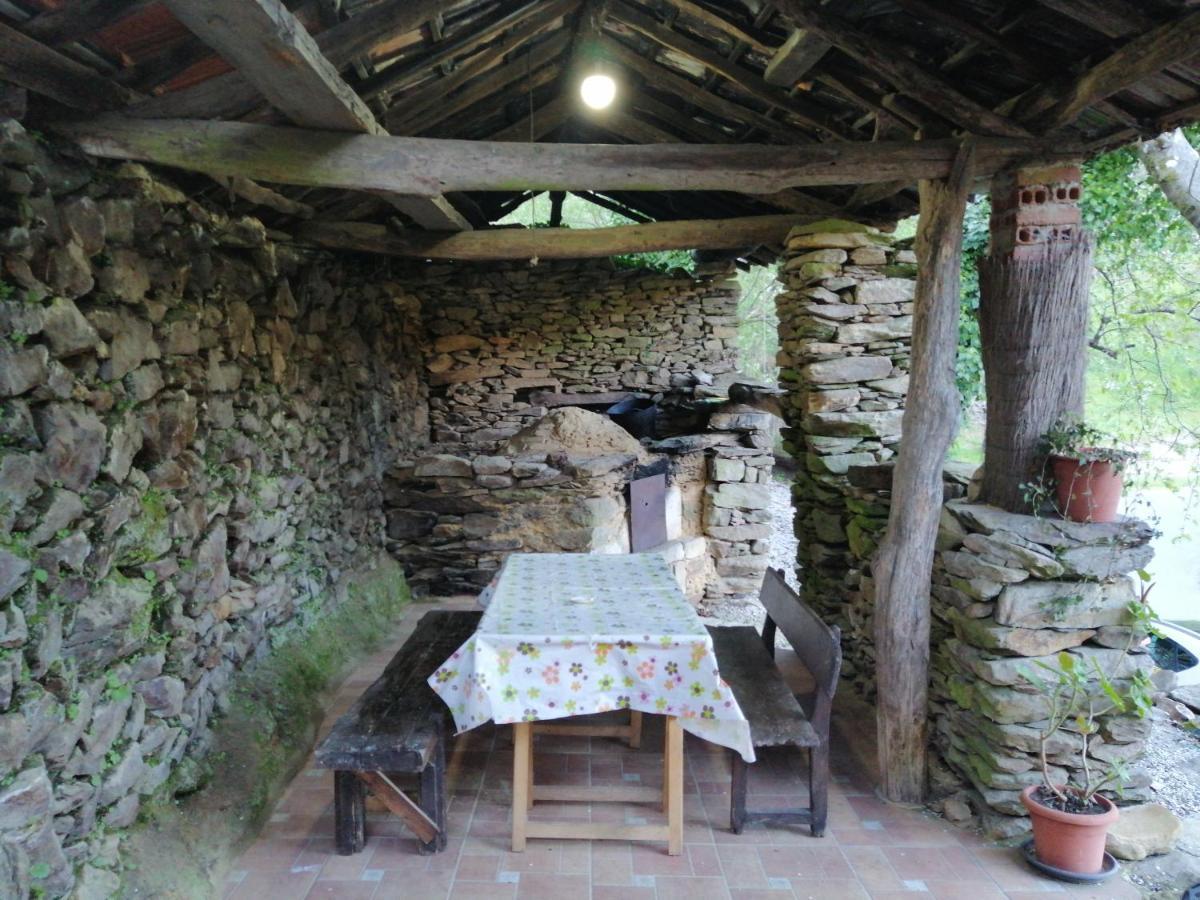 Las Casitas De Peares Villa Carballedo  Exterior photo
